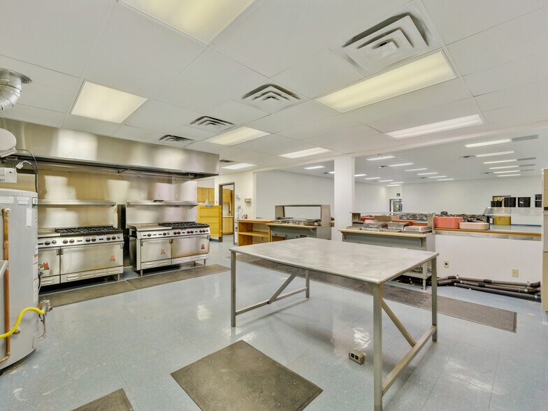 More Photos Of 3164 F Rd, Grand Junction Religious Facility For Sale