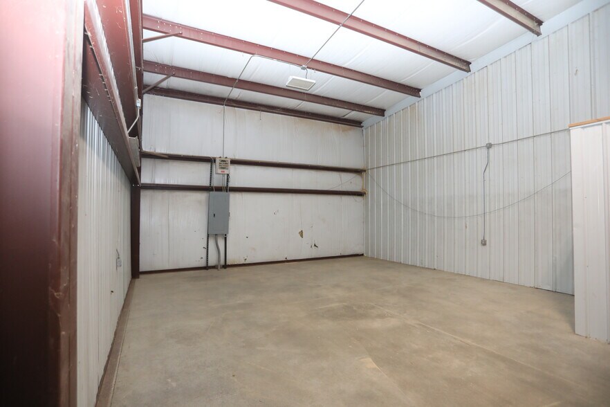 More Photos Of 8450 E Trade Center Dr, Columbia Showroom For Lease