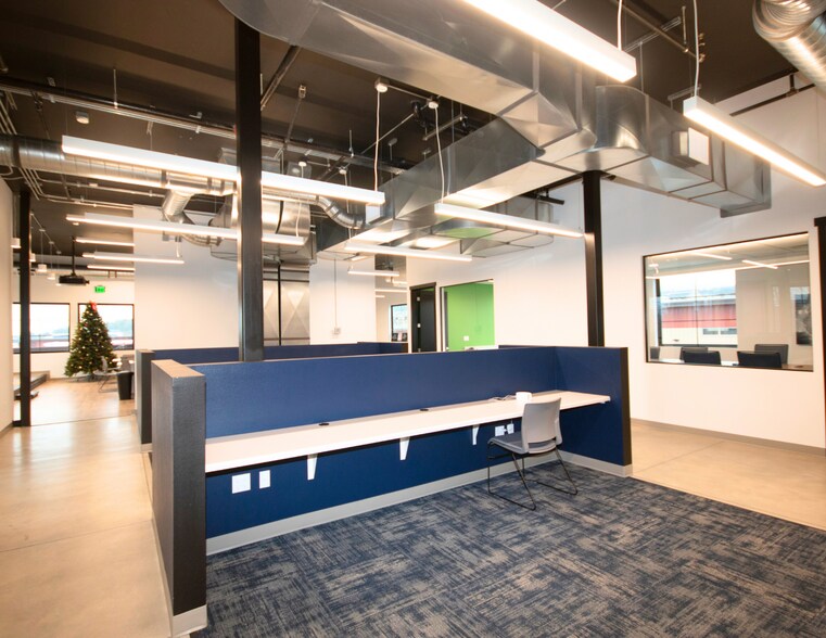 More Photos Of 2780 N Eagle Ln, Liberty Lake Office For Lease