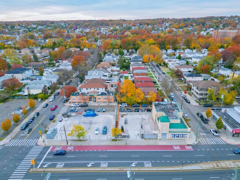 More Photos Of 1525-1535 Hylan Blvd, Staten Island Freestanding For Lease