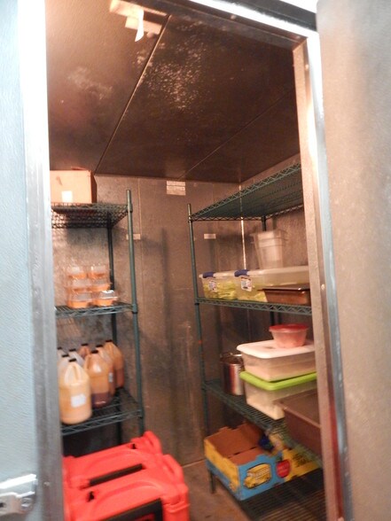 More Photos Of 180 Lumber City Hwy, Hazlehurst Restaurant For Sale