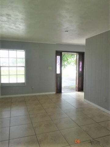 More Photos Of 765 S Main St, Belle Glade Office Residential For Lease
