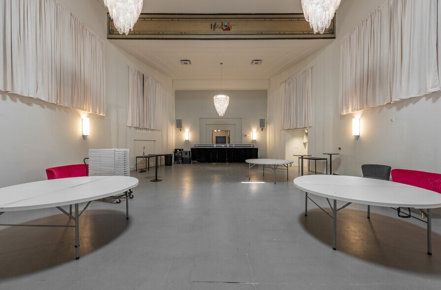 More Photos Of 129 Williamsboro St, Oxford Lodge Meeting Hall For Lease