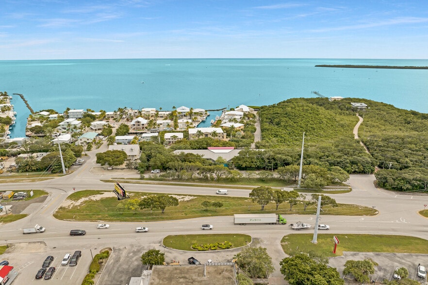 More Photos Of 92295 Old Hwy, Tavernier Schools For Sale