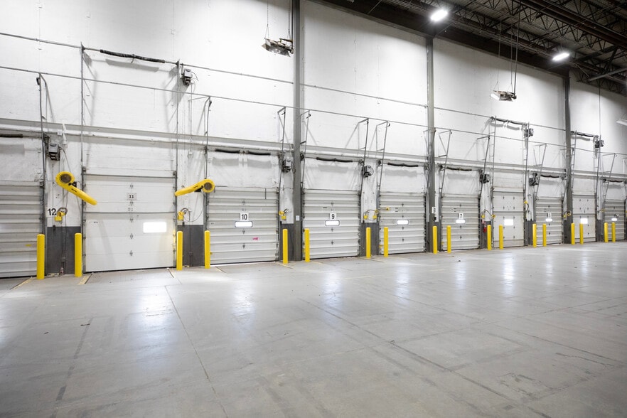 More Photos Of 5300 Kansas Ave, Kansas City Distribution For Lease