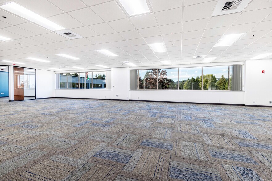 More Photos Of 1002 15th St SW, Auburn Unknown For Lease