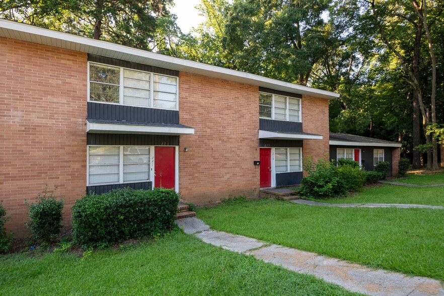 More Photos Of , Macon-Bibb Multifamily For Sale