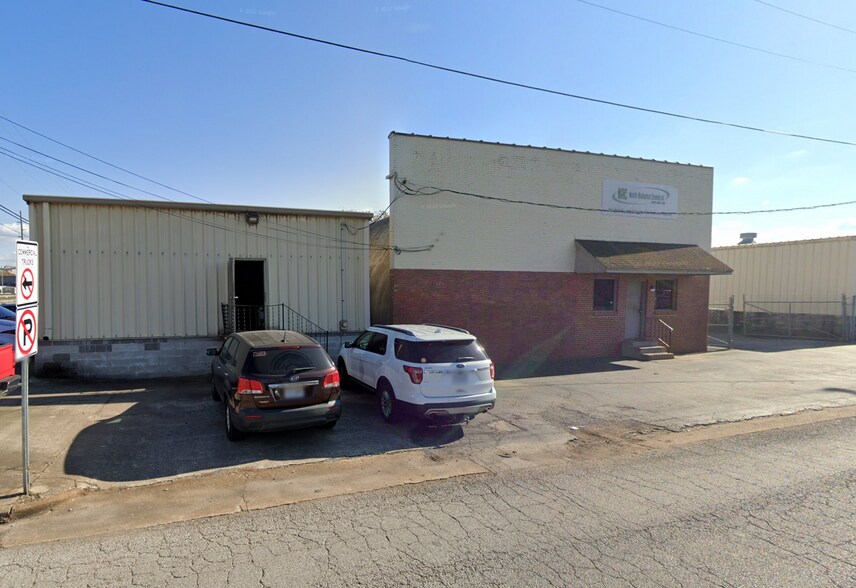 More Photos Of 1010 8th Ave NE, Decatur Warehouse For Lease