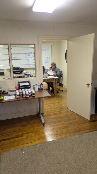 More Photos Of 609 Washington St, Plymouth Warehouse For Sale