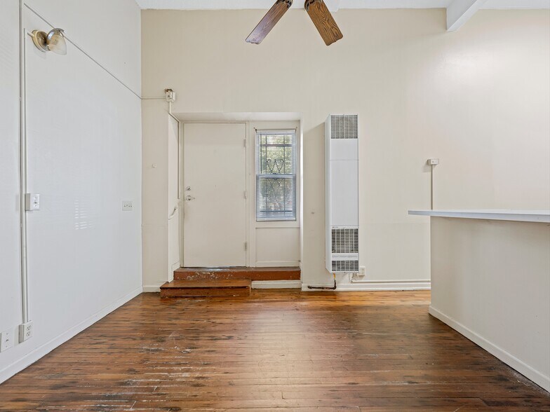 More Photos Of 58 Broadway St, Asheville Storefront Retail Residential For Sale