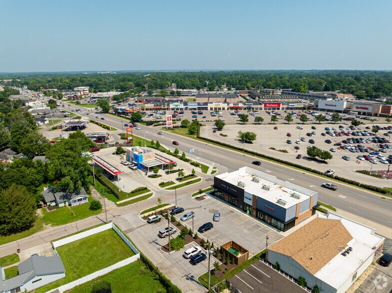 More Photos Of 1980 N National Rd, Columbus Storefront Retail Office For Sale