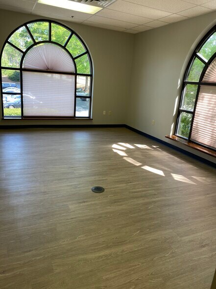 More Photos Of 1810 Mulkey Rd, Austell Medical For Lease