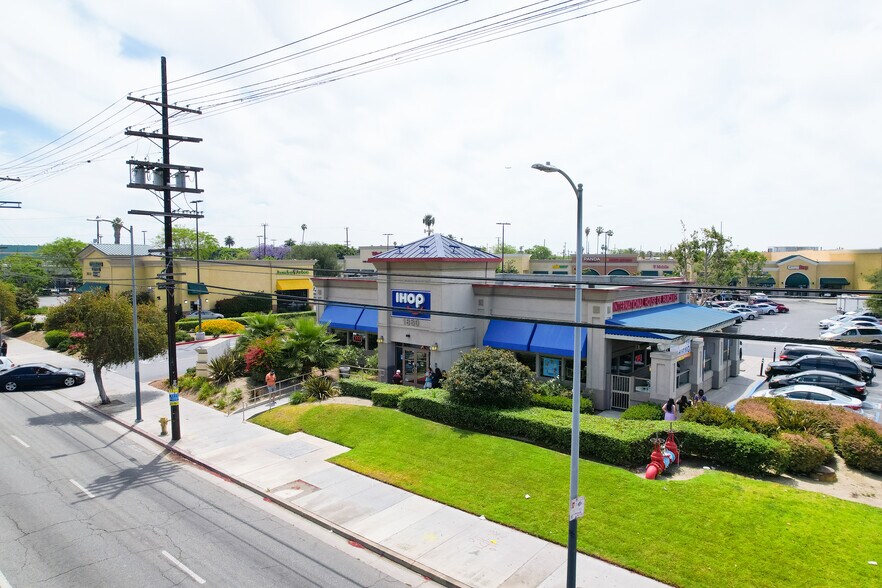 More Photos Of 1800-1950 W Slauson Ave, Los Angeles Unknown For Lease