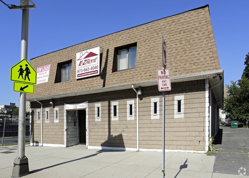 More Photos Of 198 Central Ave, East Orange Medical For Lease