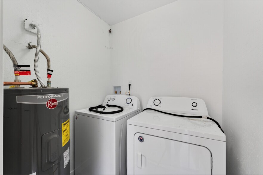More Photos Of 5038 N 18th Ave, Phoenix Multifamily For Sale