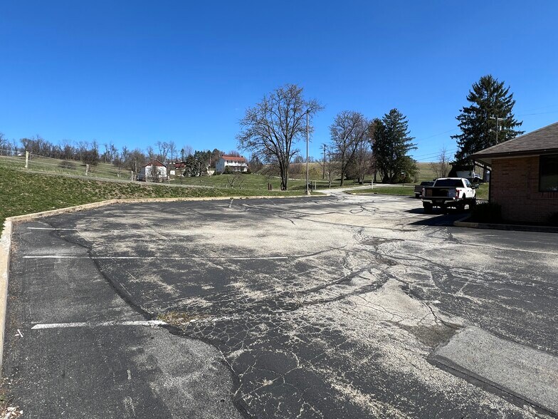 More Photos Of 155 Mount Pleasant Rd, West Newton Medical For Lease