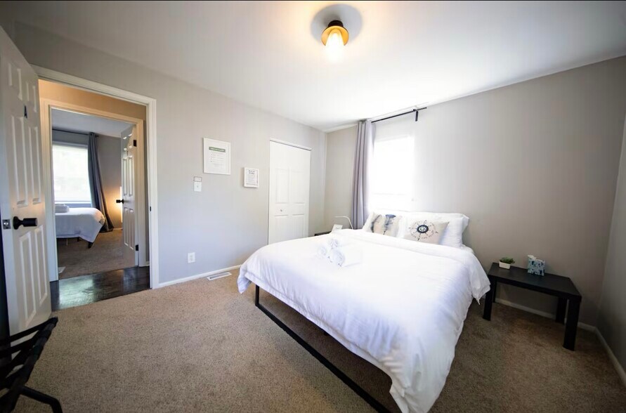 More Photos Of , Columbus Specialty For Sale