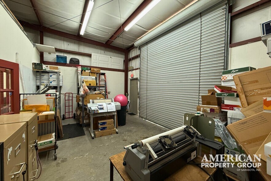 More Photos Of 1800 Northgate Blvd, Sarasota Light Distribution For Lease