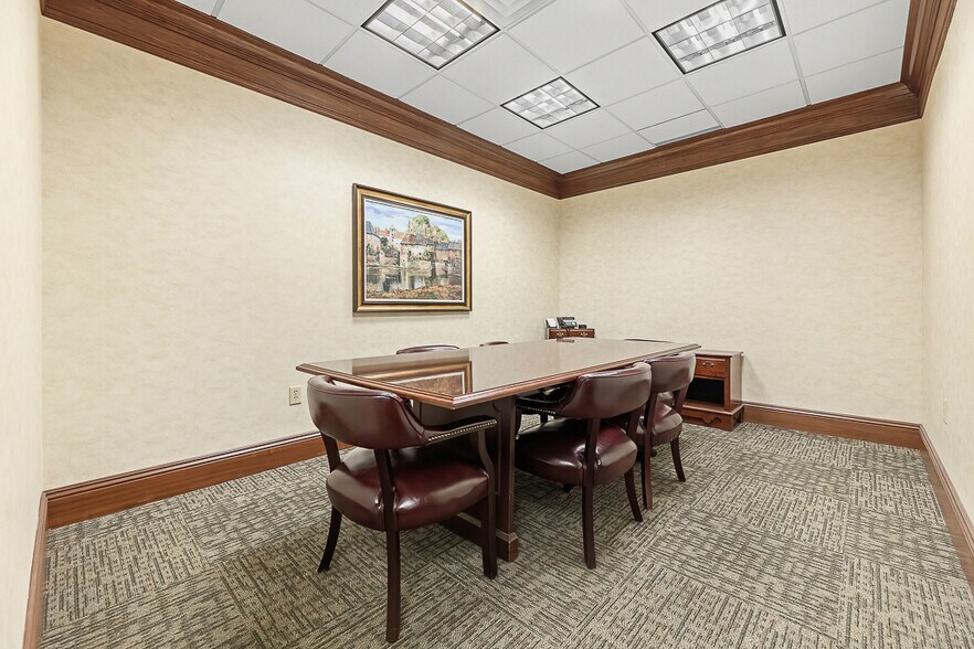 More Photos Of 6555 Dean Memorial Pky, Hudson Medical For Sale