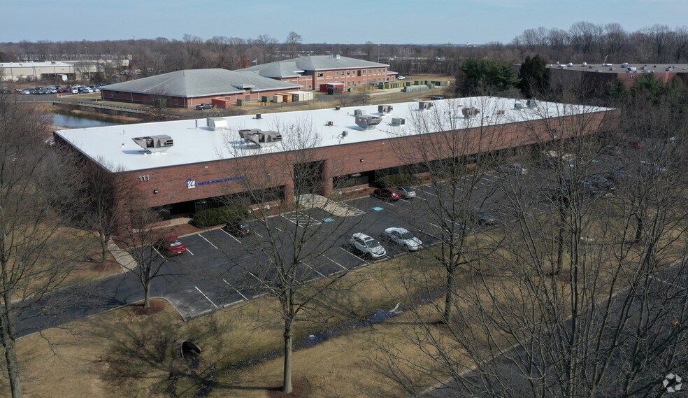 More Photos Of 111 Sinclair Rd, Bristol Office For Lease