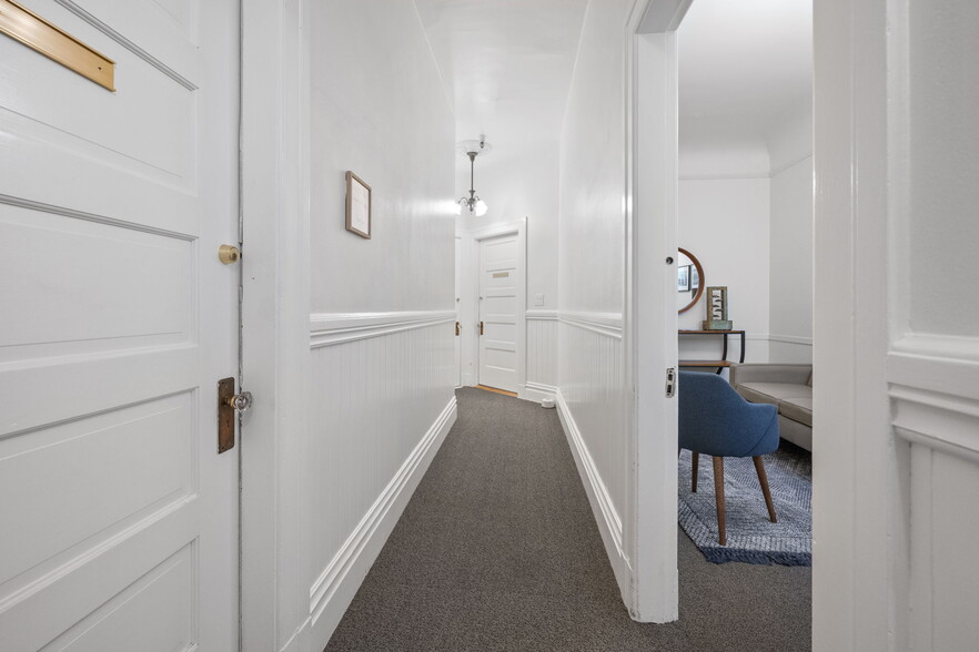 More Photos Of 2250 Union St, San Francisco Storefront Retail Office For Lease
