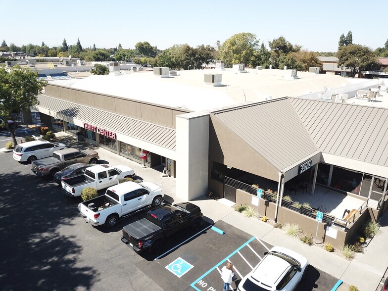 More Photos Of 106-108 W Main St, Woodland General Retail For Sale