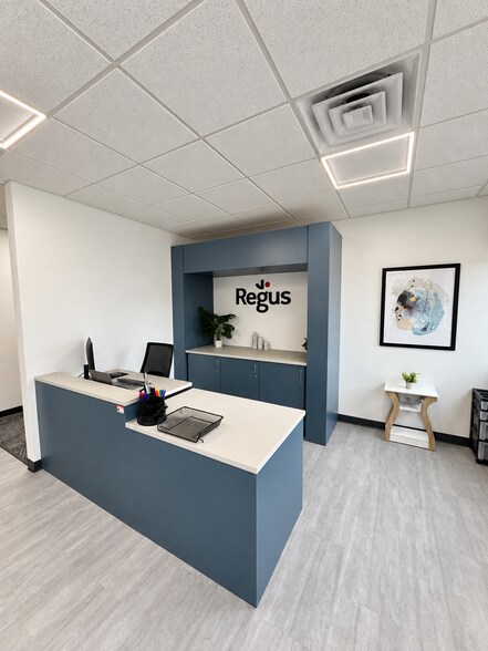 More Photos Of 310 Ohio St, Oshkosh Office For Sale