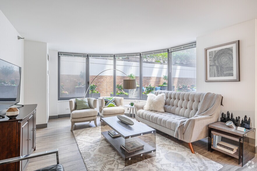 More Photos Of 420 E Ohio St, Chicago Apartments For Sale