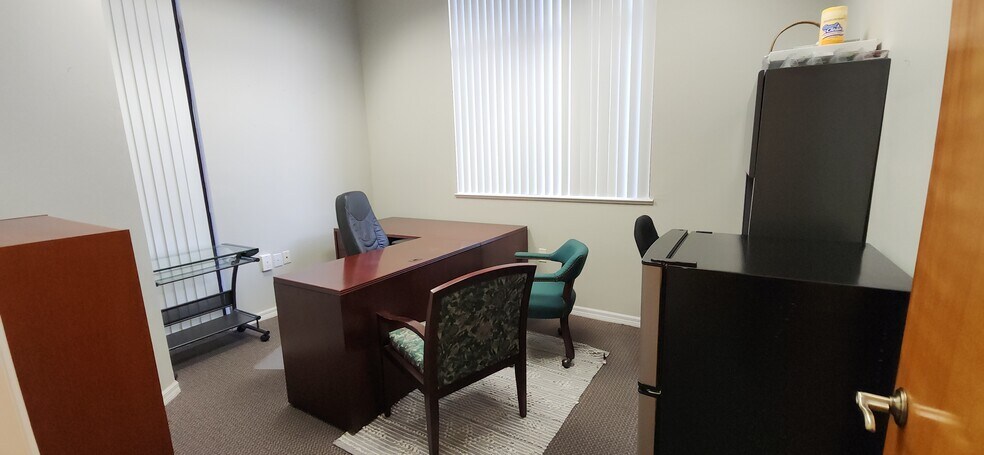 More Photos Of 7910 Summerlin Lakes Dr, Fort Myers Office For Lease
