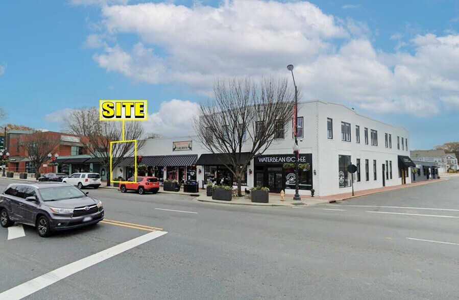 Primary Photo Of 103-109 Dover Street, Pineville General Retail For Sale