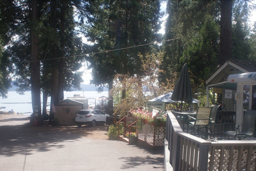 More Photos Of 7371 State Highway 147, Lake Almanor Trailer Camper Park For Sale