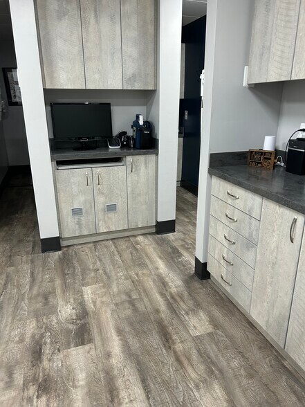 More Photos Of , Malvern Office For Sale