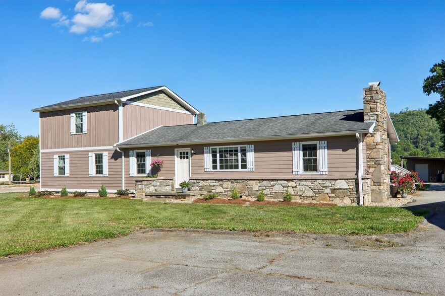 More Photos Of 1448 Cane Creek Rd, Fletcher Specialty For Sale