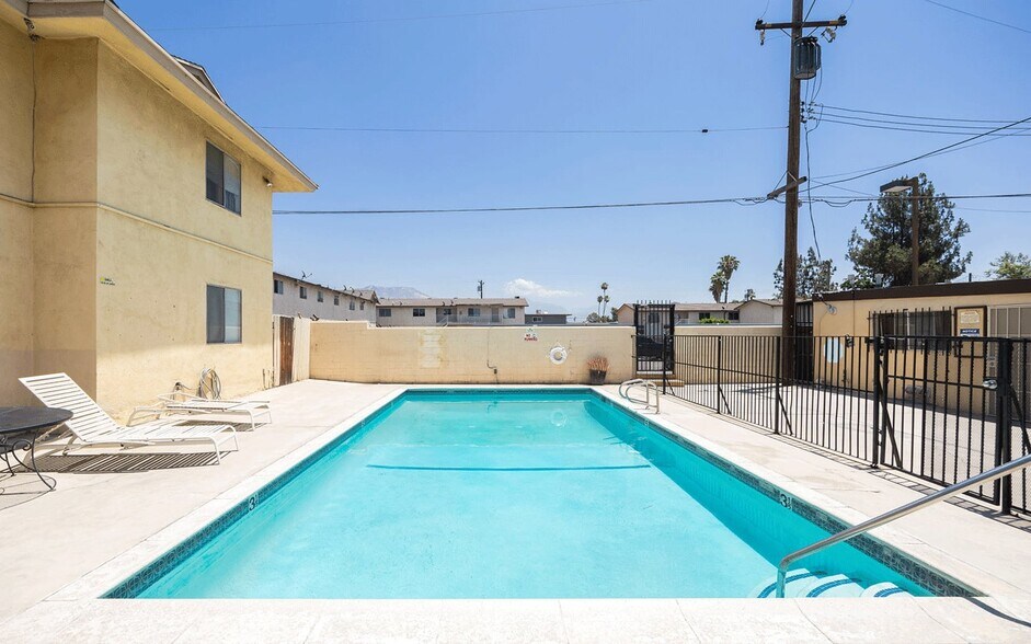 More Photos Of 2761 Golden Ave, San Bernardino Apartments For Sale