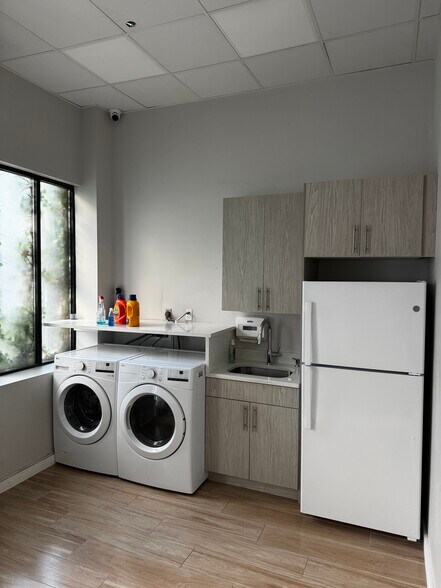 More Photos Of 5-33 48th Ave, Long Island City Apartments For Sale