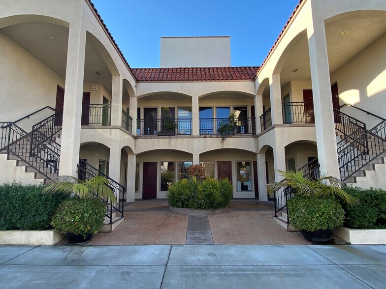 More Photos Of 25124 Narbonne Ave, Lomita Office For Lease