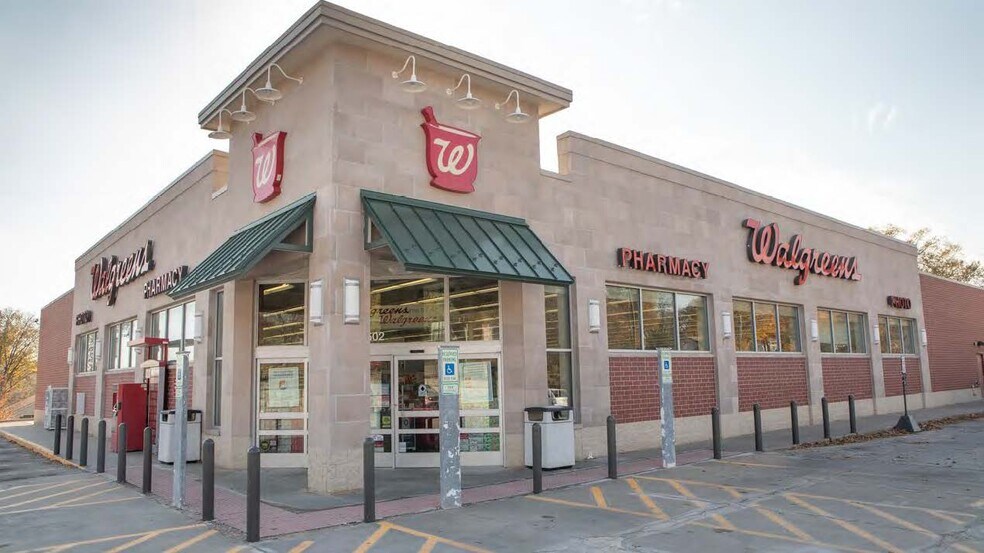 More Photos Of 502 S 11th St, Nebraska City Drugstore For Sale