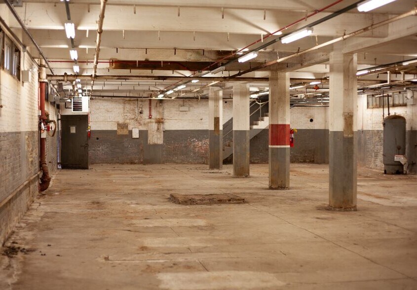 More Photos Of , Clarksville Industrial For Sale