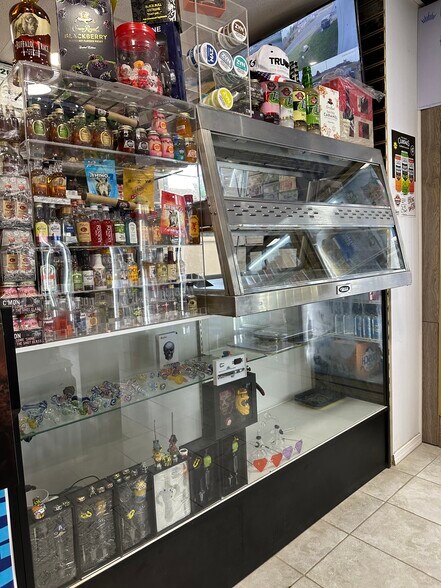 More Photos Of 3497 E Sanilac Rd, Caro Convenience Store For Sale
