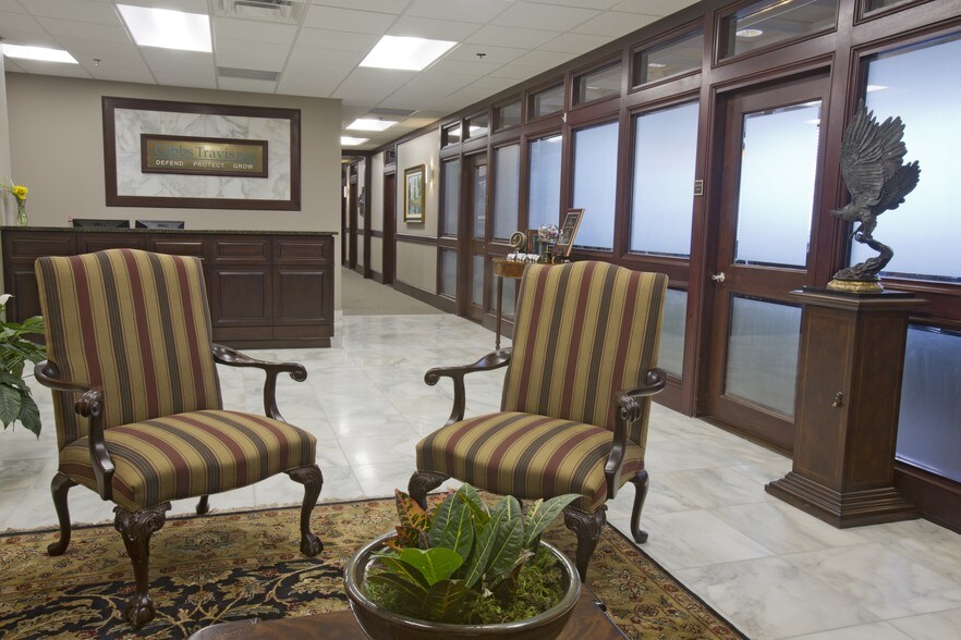 More Photos Of 210 E Capitol St, Jackson Office For Lease