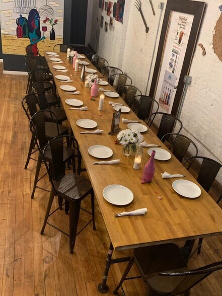 More Photos Of 104 N 6th St, Quincy Restaurant For Lease