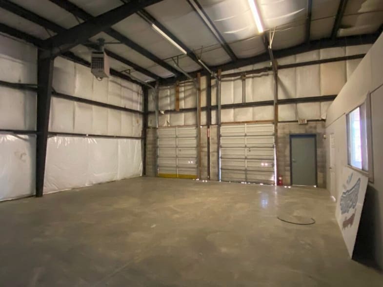More Photos Of 750 Rex Dr, Tupelo Warehouse For Sale