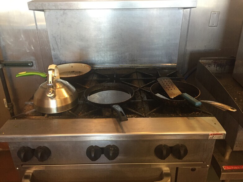 More Photos Of 5050 S 13th Ave, Fargo Freestanding For Lease