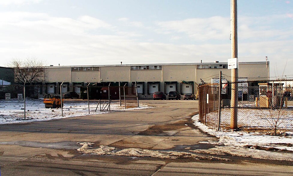 More Photos Of 480 Sprague St, Dedham Distribution For Lease