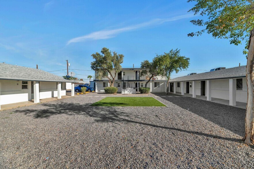More Photos Of 312 E Kinderman Dr, Avondale Apartments For Sale