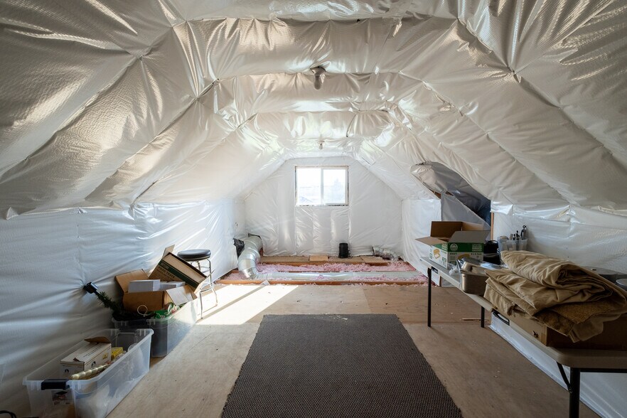 More Photos Of 14969 W Bow Hill Rd, Bow Bar For Sale