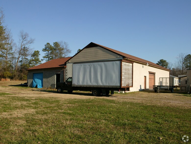 3820 Old Williamsburg Rd, Sandston, VA 23150 Manufacturing For Sale