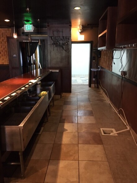 More Photos Of 106 E Main St, Grass Valley Restaurant For Sale