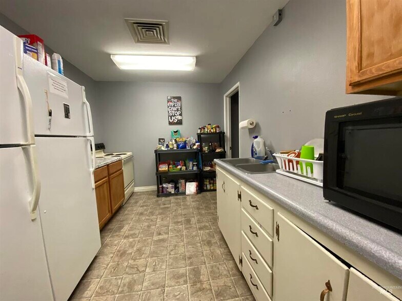 More Photos Of 2704 Clearwater Ave, Lewiston Industrial For Sale