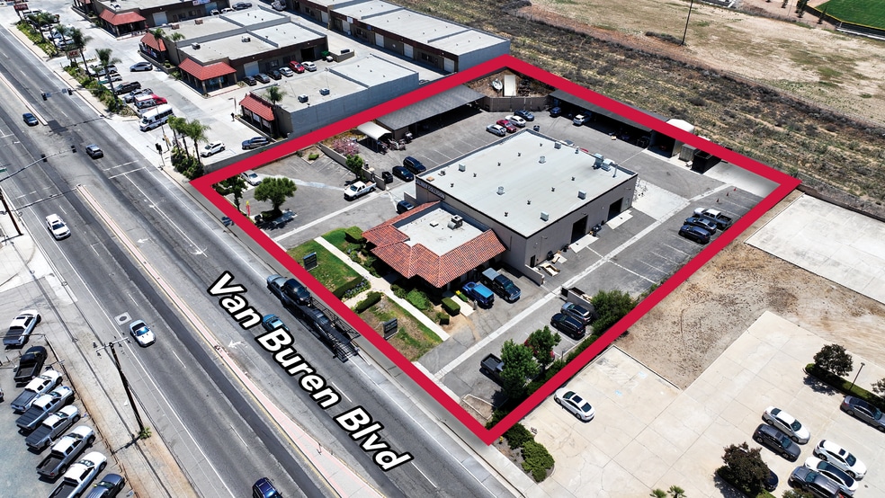 More Photos Of 18805 Van Buren Blvd, Riverside Auto Repair For Sale